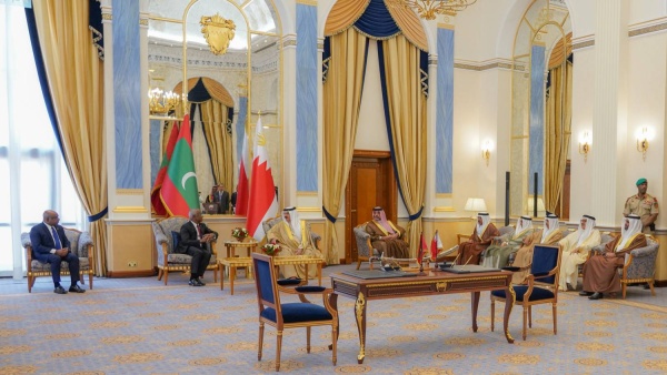 الملك: مد جسور التعاون وتقوية روابط الصداقة مع جمهورية المالديف