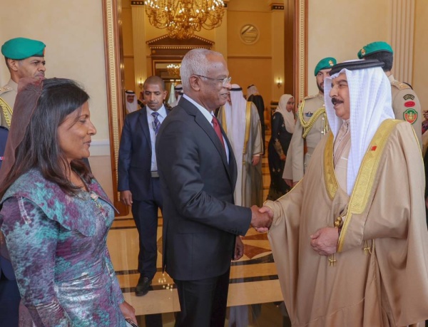 الملك: مد جسور التعاون وتقوية روابط الصداقة مع جمهورية المالديف