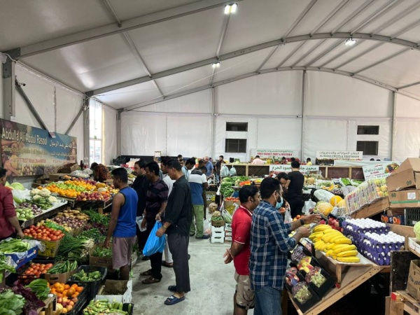 بلدية الجنوبية تنتهي من إجراءات نقل سوق الرفاع المركزي إلى الموقع المؤقت البديل