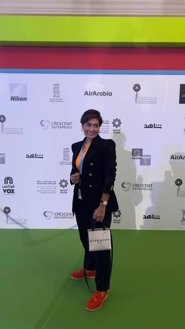 "صوت الريشة" لمريم عبدالغفار في مهرجان الشارقة السينمائي