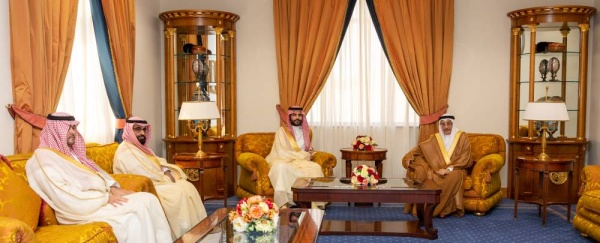 خالد بن عبد الله: العلاقات الأخوية بين البحرين والسعودية آخذة في النمو