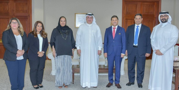 محمد بن عيسى: دور مهم لبرنامج ولي العهد للمنح الدراسية العالمية في مواصلة الاستثمار في الشباب البحريني