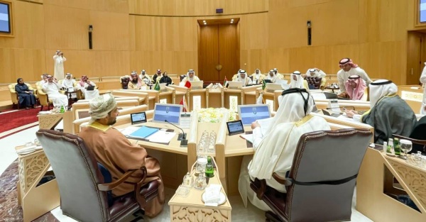 وزير الصناعة يترأس وفد البحرين المشارك في اجتماع لجنة التعاون الصناعي التاسع والأربعون لدول التعاون