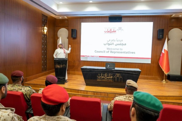 أمانة النواب تستضيف وفد الكلية الملكية للقيادة والأركان والدفاع الوطني