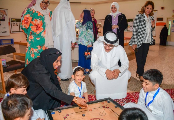 العصفور يشيد بجهود جمعية رعاية الطفل والأمومة ومسيرة عطائها المضيئة 

 