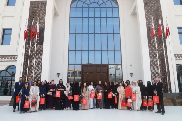 أمانة النواب تستضيف طالبات الجامعة الملكية للبنات