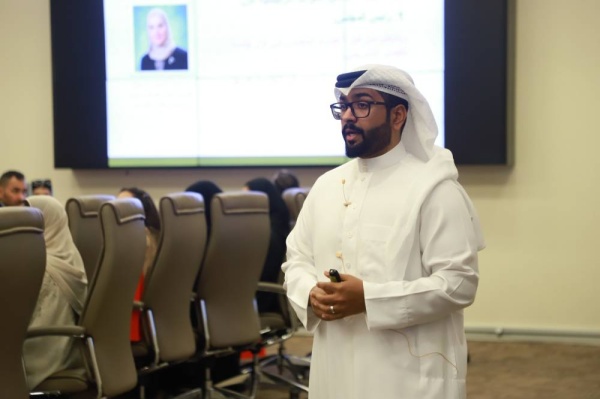 أمانة النواب تستضيف طالبات الجامعة الملكية للبنات