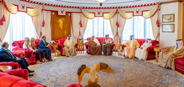 الملك يستقبل سمو رئيس اللجنة الأولمبية الأردنية