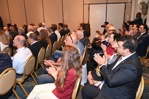 خلال الزيارة الرسمية إلى إسرائيل.. زايد الزياني يشهد الفعاليات الاقتصادية التي ينظمها مجلس التنمية الاقتصادية