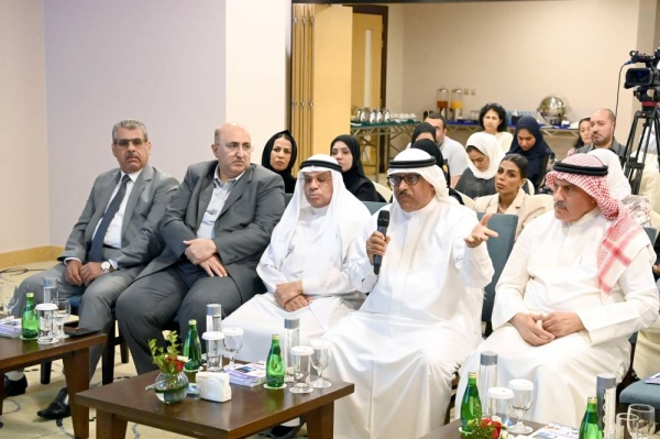 الجنيد: قد نخسر 11% من اليابسة والدفان يشكل حماية للسواحل