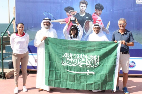 رئيس الاتحاد البحريني للتنس يشيد بالفوز السعودي والقطري في بطولة الأسبوع الماضي