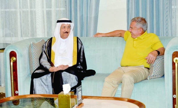 رئيس تتارستان يصل البحرين للمشاركة في "حوار الشرق والغرب"