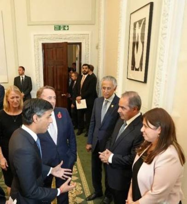 رئيس الوزراء البريطاني الجديد يستقبل وزير الصناعة