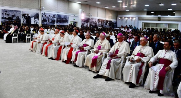 قداسة بابا الفاتيكان يزور مدرسة القلب المقدس