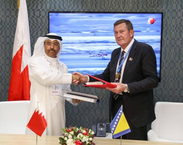 وزارة المواصلات والاتصالات توقع على اتفاقيتين ومذكرة تفاهم في مجال النقل الجوي