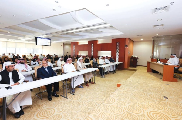 أمانة التظلمات تعقد محاضرة تثقيفية بمناسبة اليوم العالمي لحقوق الإنسان