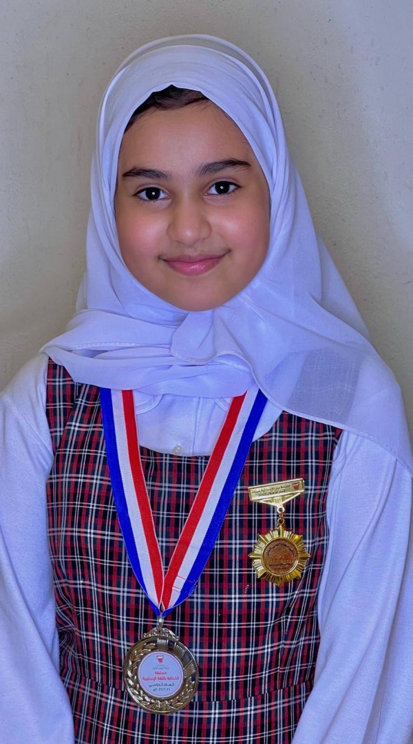 الفنانة فاطمة المرزوق تمتلك 29 إنجازاً محلياً وخليجياً