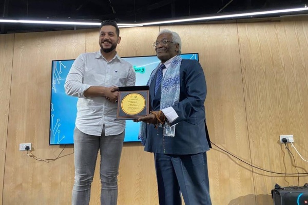 طلاب الاعلام بجامعة البحرين يختتمون ملتقاهم العلمي التوعوي (حِيطة)