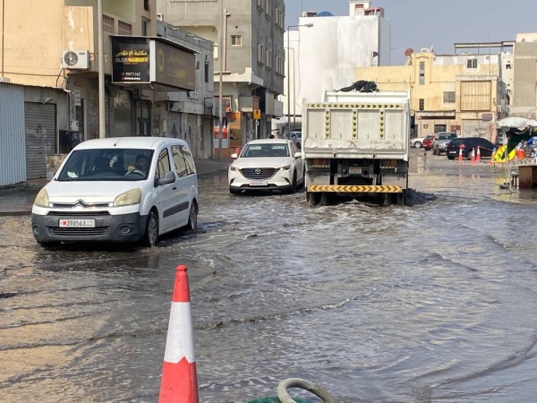 بالصور.. «نقع» ماء مع أول هطول في موسم الأمطار