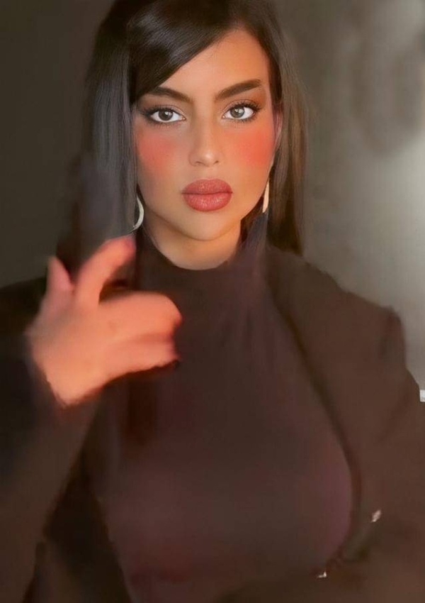 شبيهة جورجينا صديقة رونالدو في السعودية تثير حالة من الجدل بسبب &laquo;عدم التشابه بينهما&raquo;