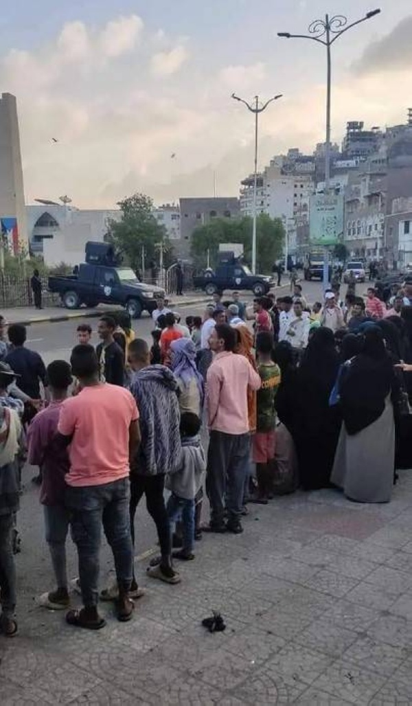 بالصور.. تنفيذ حكم الإعدام بحق مغتصب وقاتل طفلة في عدن