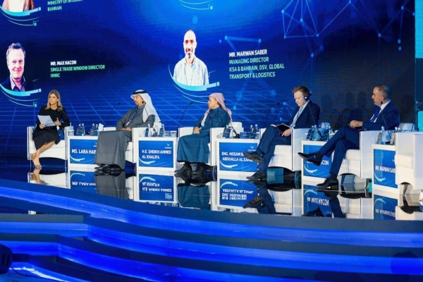 رئيس الجمارك: انضمام 17 شركة لبرنامج المشغل الاقتصادي المعتمد