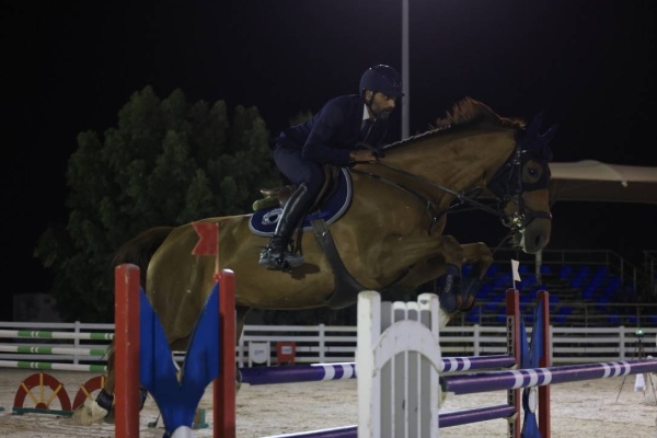 جناحي تتوج الفارس علي عيسى من الداخلية بلقب المسابقة الكبرى لقفز الحواجز