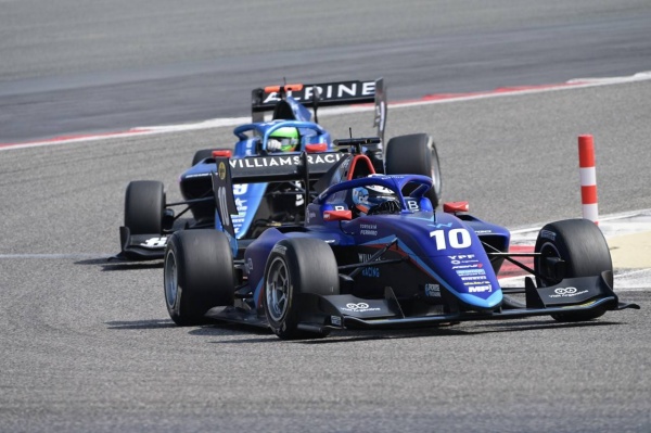 جورج ساوسي يتصدر التجارب الرسمية لبطولة الفورمولا 3 وثيو بورجير يسيطر على الفورمولا 2