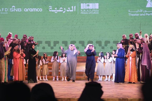 اختتام العروض الشعرية بمسرحية &laquo;معلقاتنا امتداد أمجادنا&raquo;