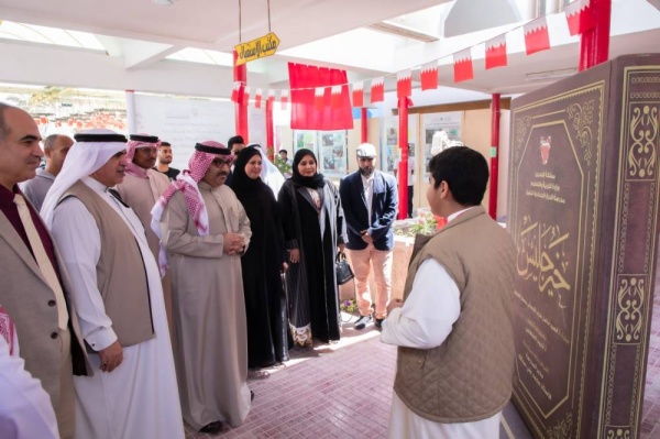 وزير التربية والتعليم يزور مدرسة الدراز الإعدادية للبنين