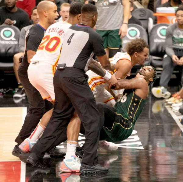 واريورز يجتاز ميلواكي بشق الأنفس.. سميث يتعملق في ليلة إنديانا..!