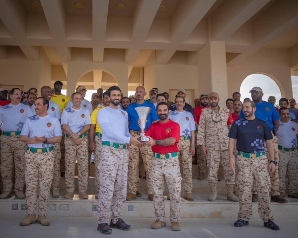 ناصر بن حمد يرعى الاحتفال بيوم الحرس الملكي