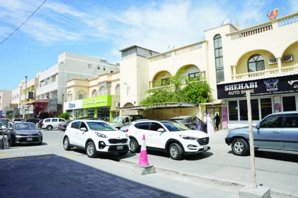 &laquo;عراد الصناعية&raquo;.. عشوائية وفوضى وخلو من المراقبة البلدية والمرورية