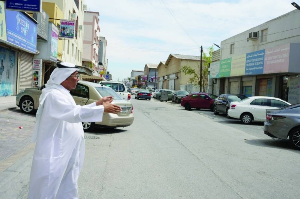 &laquo;عراد الصناعية&raquo;.. عشوائية وفوضى وخلو من المراقبة البلدية والمرورية