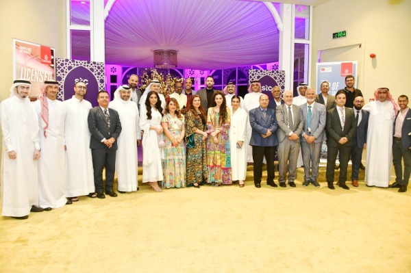 طيران الإمارات تستعرض مستجدات عملياتها في غبقة للإعلاميين