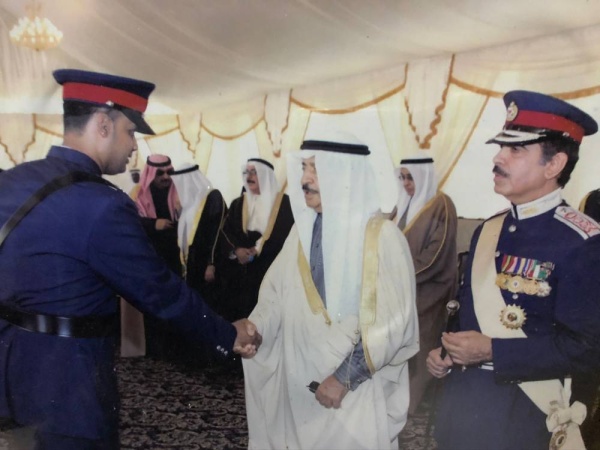 القوتي يروي مسيرته  للوطن: القوة الوطنية الناعمة تمنح البحرين وقاية من الهجمات المسيئة في الخارج