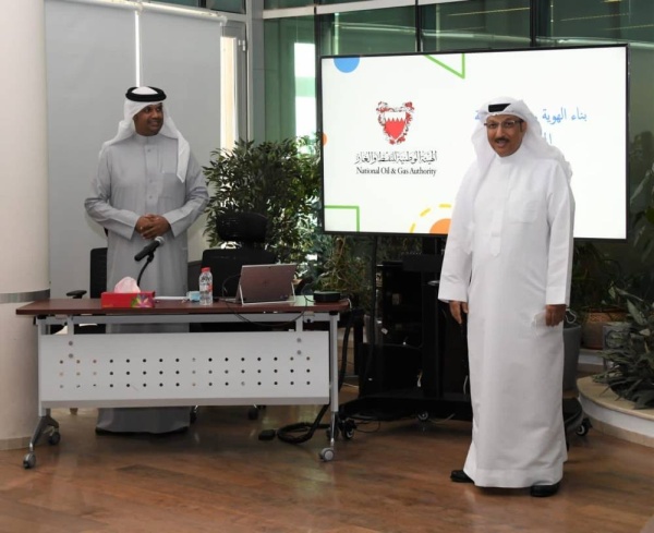 القوتي يروي مسيرته  للوطن: القوة الوطنية الناعمة تمنح البحرين وقاية من الهجمات المسيئة في الخارج