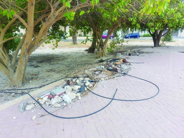 حديقة سافرة مهملة.. و&laquo;الزلاق&raquo; بلا إضاءة