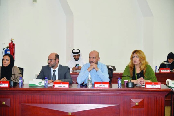 حديقة سافرة مهملة.. و&laquo;الزلاق&raquo; بلا إضاءة