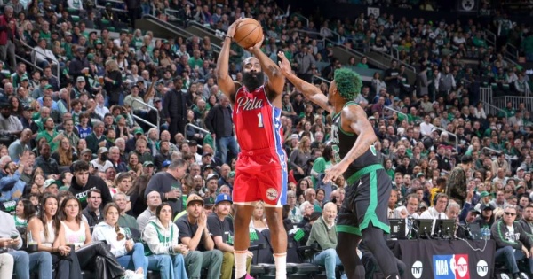 سيكسرز يقهر سلتيكس في ليلة تاريخية لهاردن