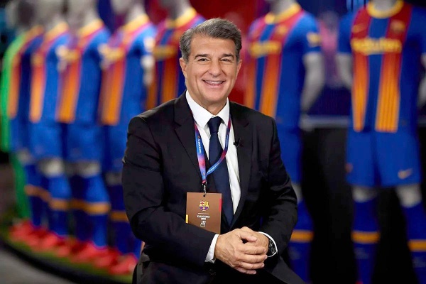 بمباركة إسبانية.. سابع البريميرليغ يزلزل مشروع برشلونة