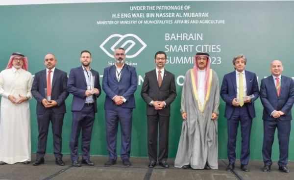 وزير شؤون البلديات والزراعة يفتتح النسخة السادسة من مؤتمر البحرين للمدن الذكية 2023