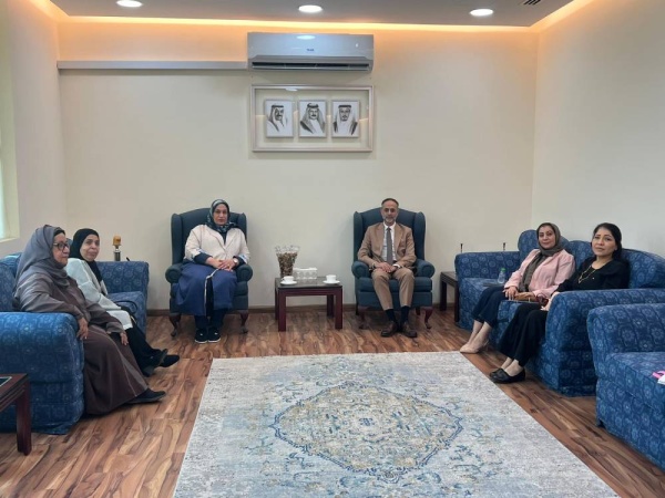 "الاتحاد النسائي" و"الأطباء" يبحثان سبل توظيف العاطلين