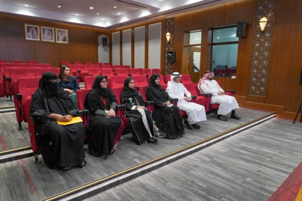 أمانة النواب تدشن برنامجاً تدريبياً لـ 4 دفعات من طلبة مسار خدمة المجتمع بالمرحلة الثانوية