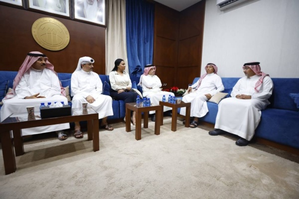 رئيس اتحاد السلة يلتقي برئيس نادي النجمة