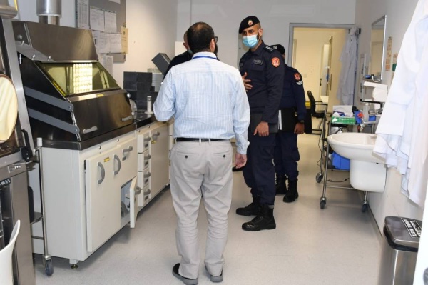 الدفاع المدني تنفذ حملة توعوية وتفتيشية على مواقع المواد المشعة بالمنشآت الصحية