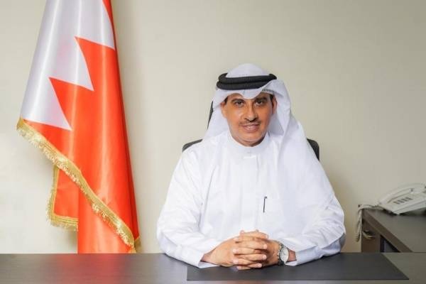 شخصيات بارزة تقدم المشورة للمشاركين في مبادرة عيسى بن علي لإعداد القادة الشباب