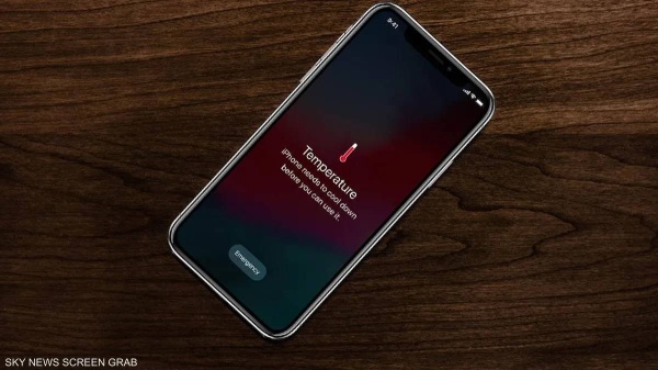 الحرارة المرتفعة في آيفون.. تحذير من طرق خطيرة للتبريد