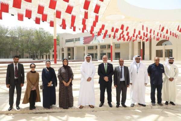 جامعة البحرين والبلدية الجنوبية تبحثان خطط التشجير في الجامعة