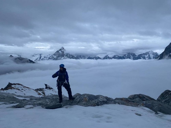 الناشئ علي شكيب: أصغر عربي يصل لقمة جبل لوبوتش في الهمالايا
&nbsp;